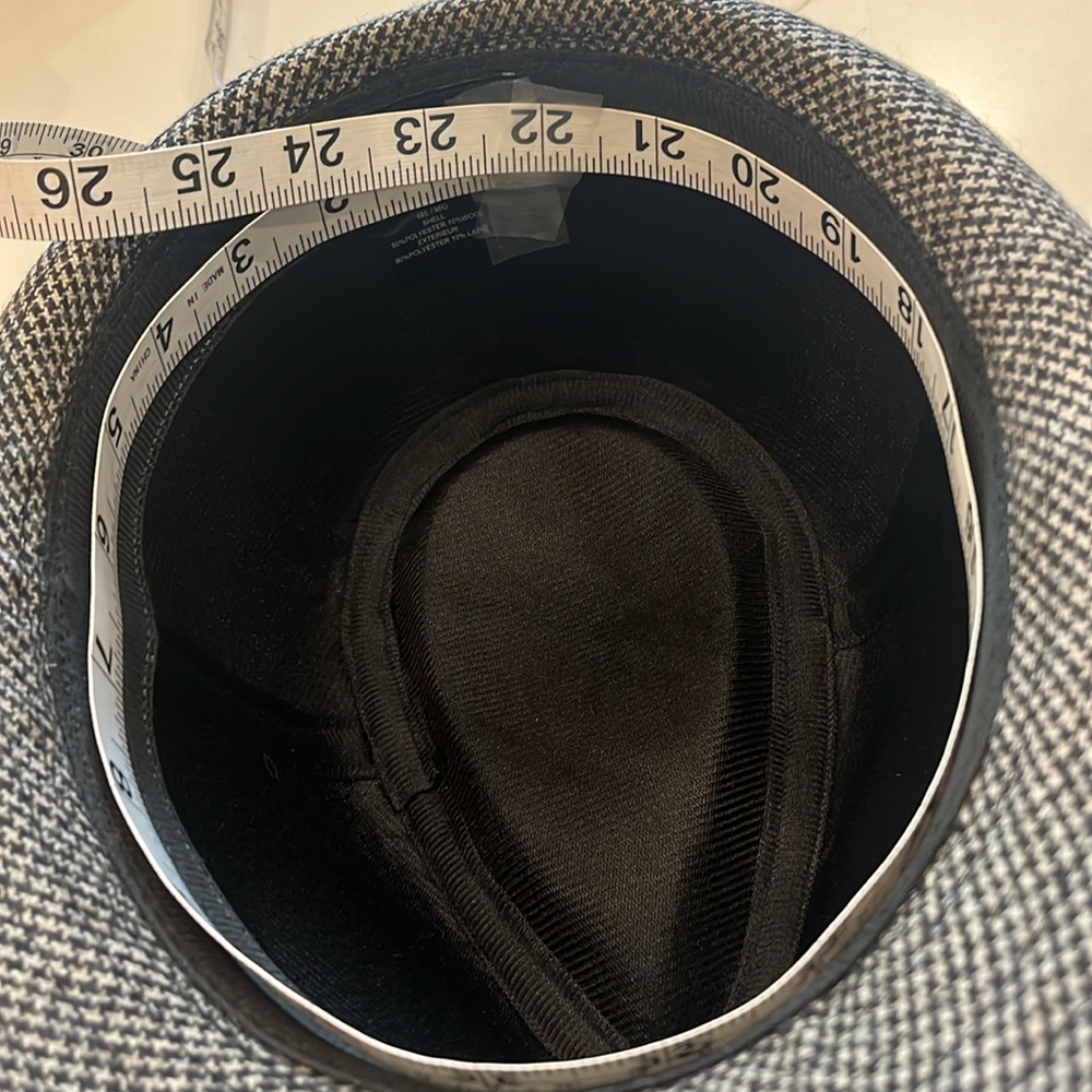 Men’s Van Heusen Fedora Black and Gray Tweed. Has headband. Like new. ML-MG - Picture 10 of 11